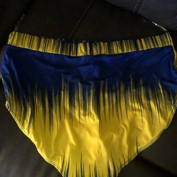 3 piece swimsuit - Picture 3 of 6